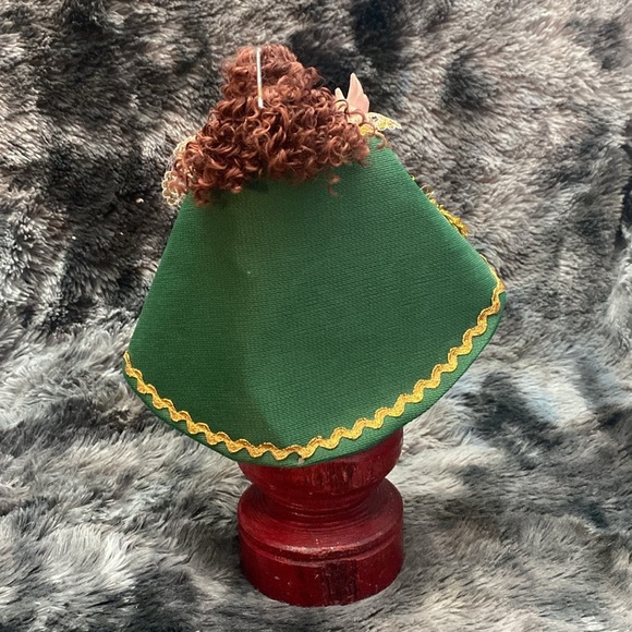 VTG Infant Of Prague Santo Nino Doll Statue on Wood Carved Base - Picture 3 of 16